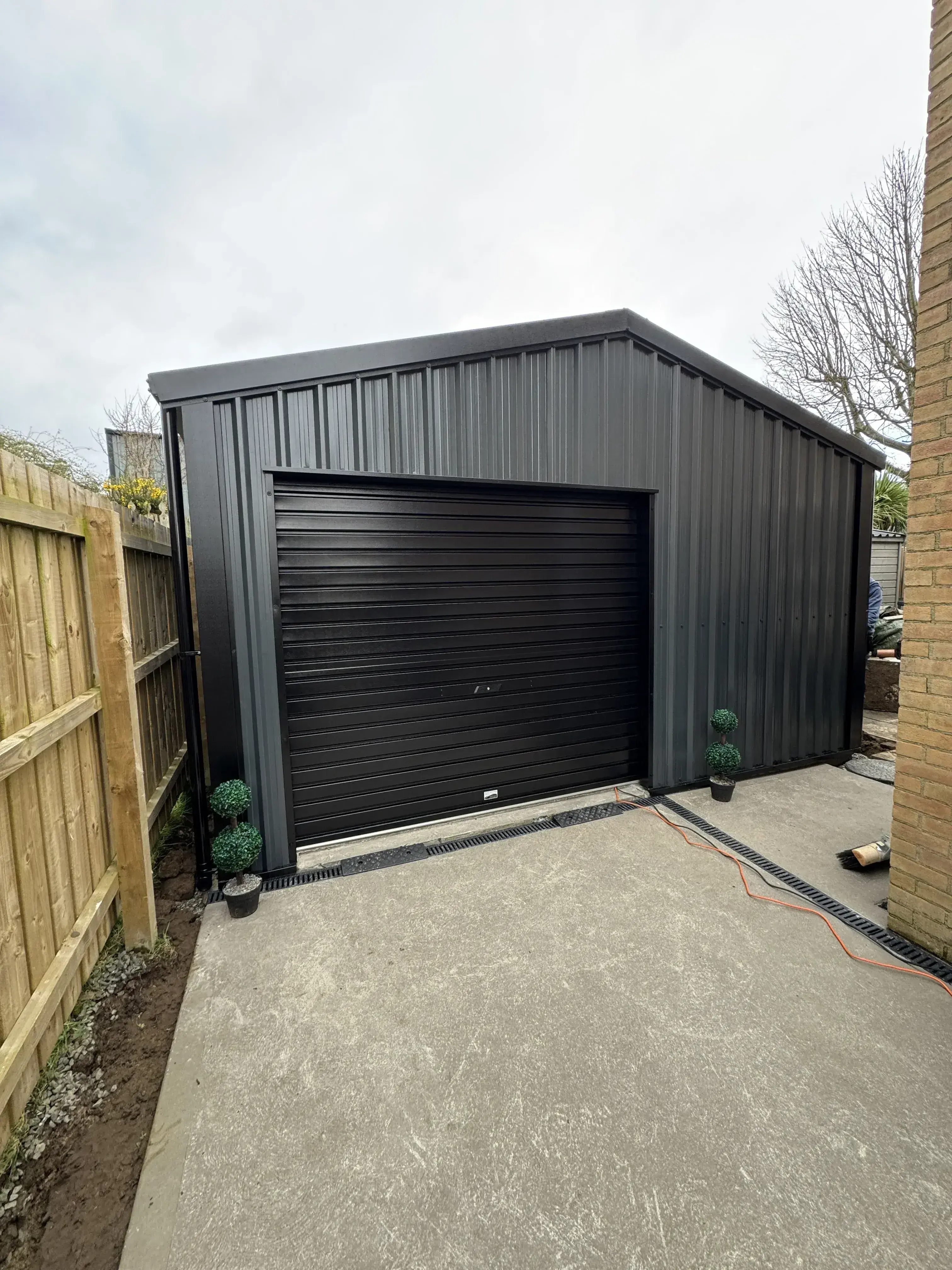 Car Garage Closed